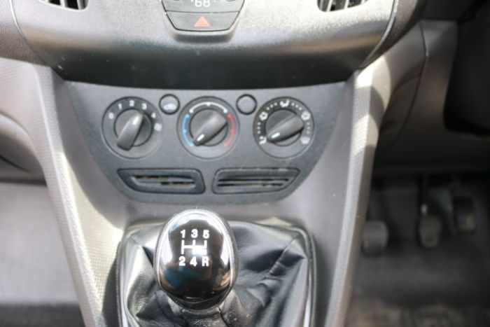 Ford Transit Connect 1.6 TDCi 95ps Van Panel Van Diesel White