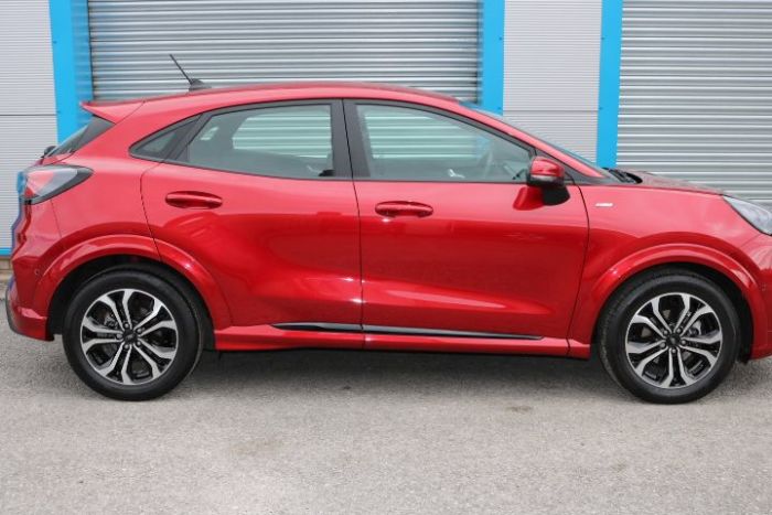 Ford Puma 1.0 EcoBoost Hybrid mHEV ST-Line 5dr Hatchback Petrol Red