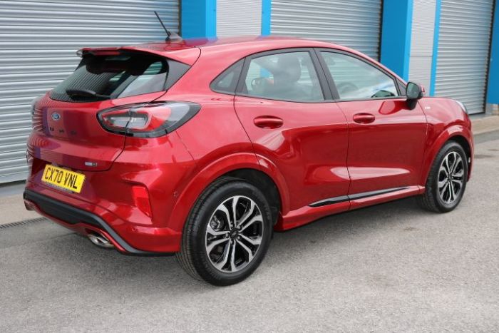 Ford Puma 1.0 EcoBoost Hybrid mHEV ST-Line 5dr Hatchback Petrol Red