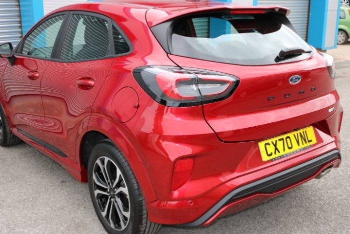 Ford Puma 1.0 EcoBoost Hybrid mHEV ST-Line 5dr Hatchback Petrol Red