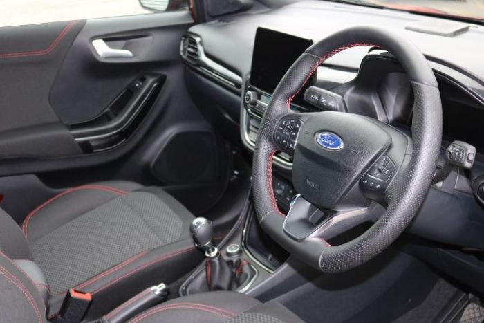 Ford Puma 1.0 EcoBoost Hybrid mHEV ST-Line 5dr Hatchback Petrol Red