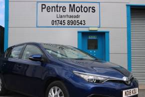 TOYOTA AURIS 2018 (18) at Pentre Motors Denbigh