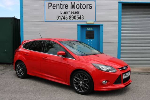 Ford Focus 1.6 TDCi 115 Zetec S 5dr Hatchback Diesel Red