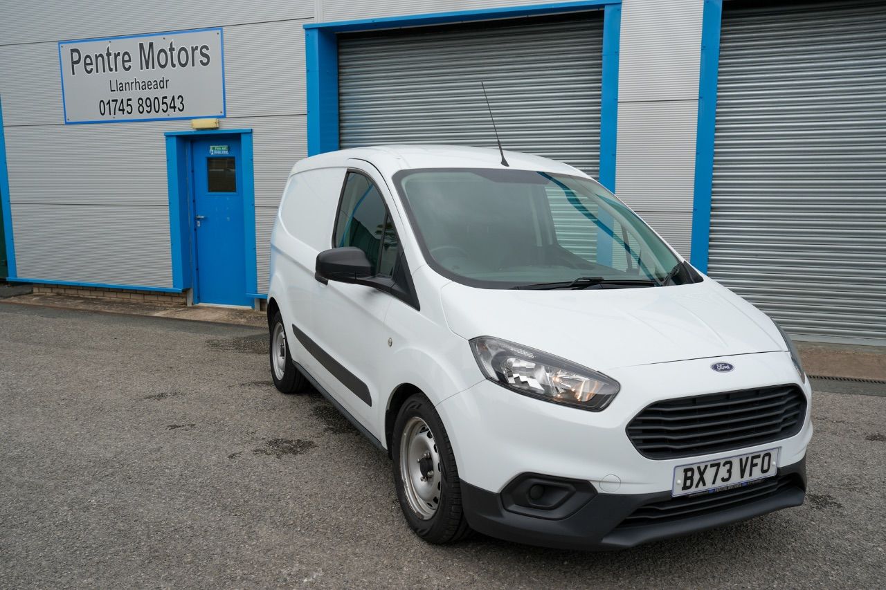 2023 Ford Transit Courier