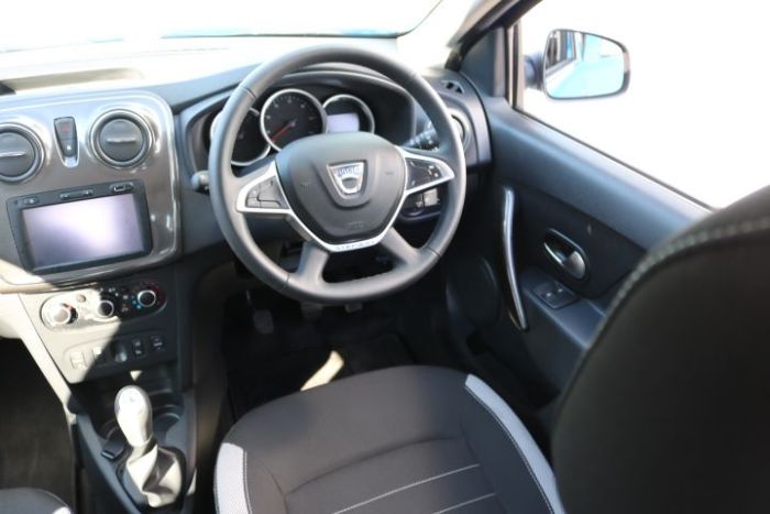 Dacia Sandero Stepway 0.9 TCe Laureate 5dr Hatchback Petrol Blue