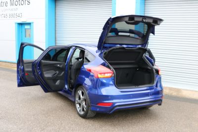 Ford Focus 1.0 EcoBoost 140 ST-Line X 5dr Hatchback Petrol Blue