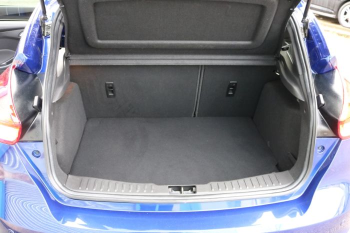 Ford Focus 1.0 EcoBoost 140 ST-Line X 5dr Hatchback Petrol Blue