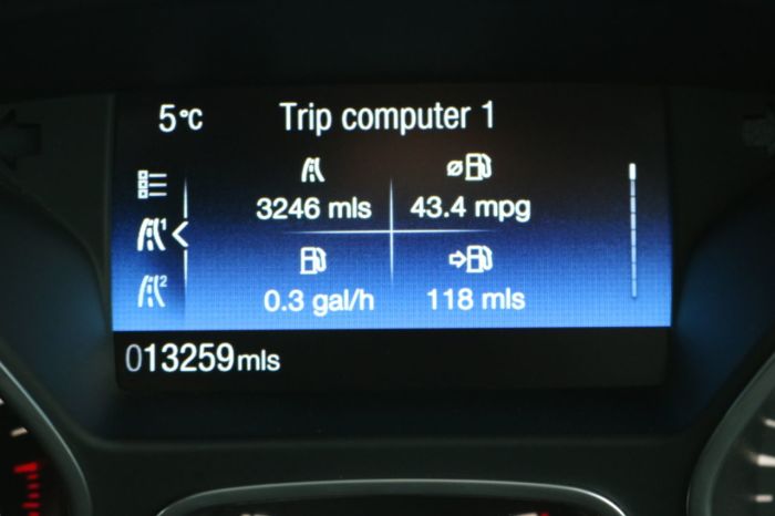 Ford Focus 1.0 EcoBoost 140 ST-Line X 5dr Hatchback Petrol Blue